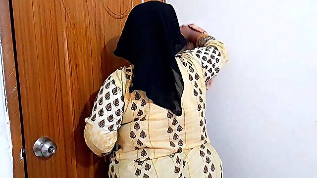 平手打ち, 掃除機 おっぱい