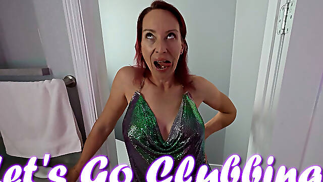 Club Slut MILF Refuses Condom In Bathroom Fuck - FULL VIDEO