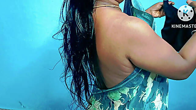 Desi milf get ready for party and wearing saree with sleeveless blouse