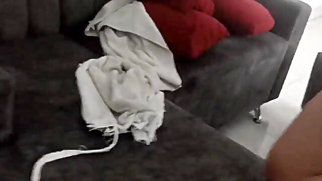 She Says That What She Likes the Most Is Sucking Cock, She Is Addicted to Sucking What Is Delicious.