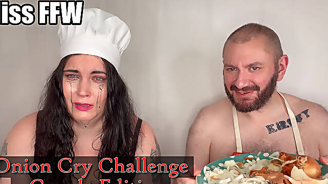 Onion Screaming Challenge Couple Edition - Cum Facial Ending