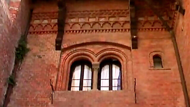 Melons in Milan Pt4 - Bonus Castle Walk