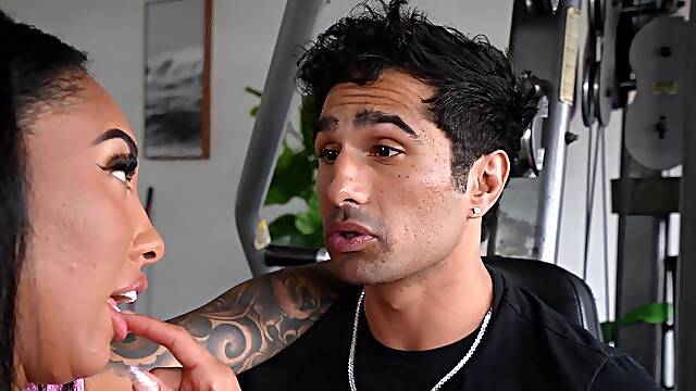 Sporty ebony couple Zane Walker and Kona Jade get down and dirty